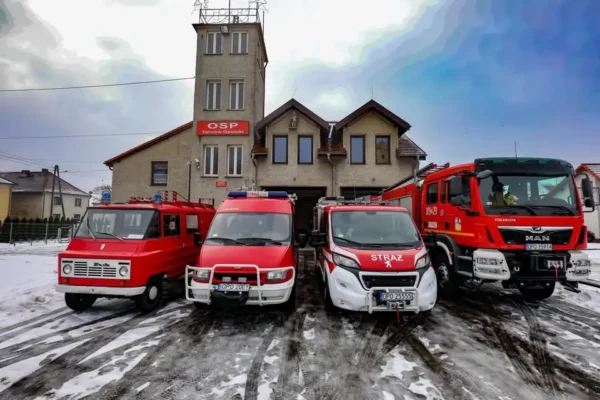 Druhowie z gminy Tarnów Opolski ćwiczyli wentylację i hydrowentylację w komorze rozgorzeniowej