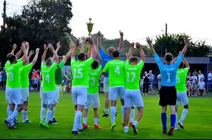 Analiza rywali Dąbrowy w klasie A – dlaczego grupa 3 jest najsilniejsza?