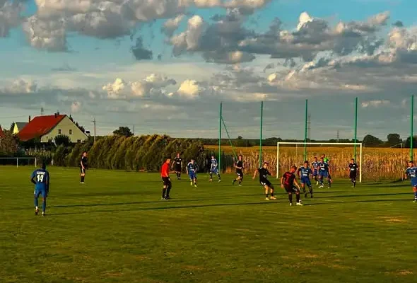LKS Rybna 1:3 1.FC Chronstau-Chrząstowice – udany wyjazd i debiut Dawida Swobody