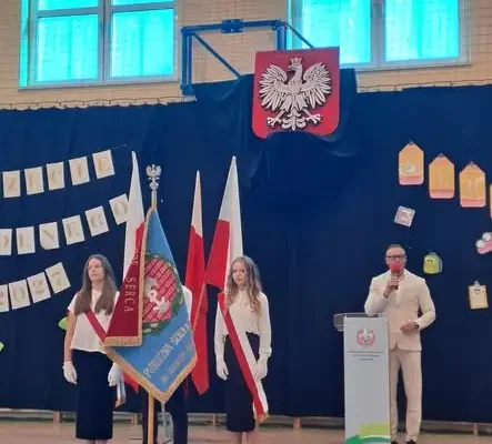 Uroczyste rozpoczęcie roku szkolnego 2026/2027 w PSP Dąbrowa