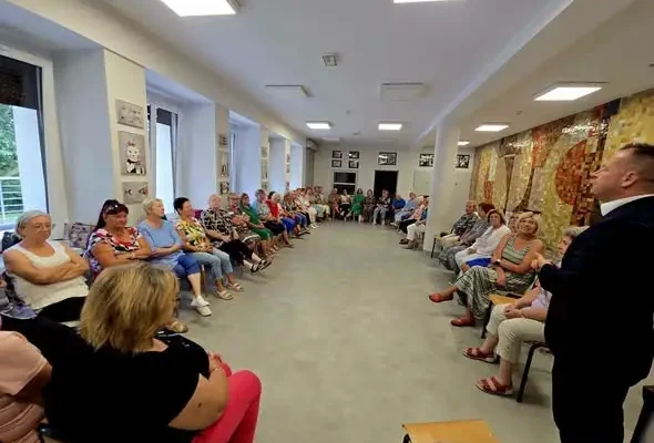 Nowy rok w Szkole Dorosłego Człowieka w Ozimku zainaugurowany