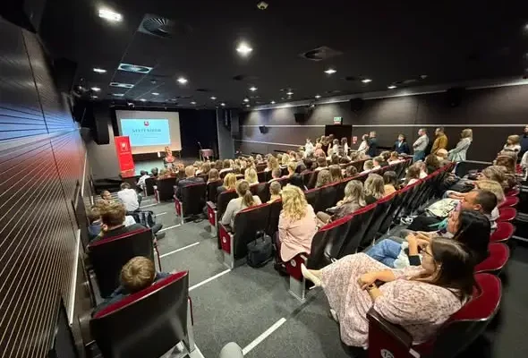 170 uczniów z gminy Opole Lubelskie odebrało stypendia burmistrza za wyniki w nauce