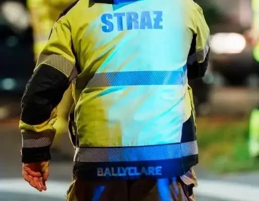Wypadek na skrzyżowaniu ul. Wiejskiej i Zapłocie w Opolu – poszkodowany motocyklista