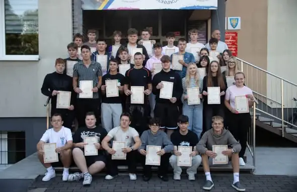 Ozimek: Wyniki egzaminów zawodowych w technikum – szkoła chwali się wynikami