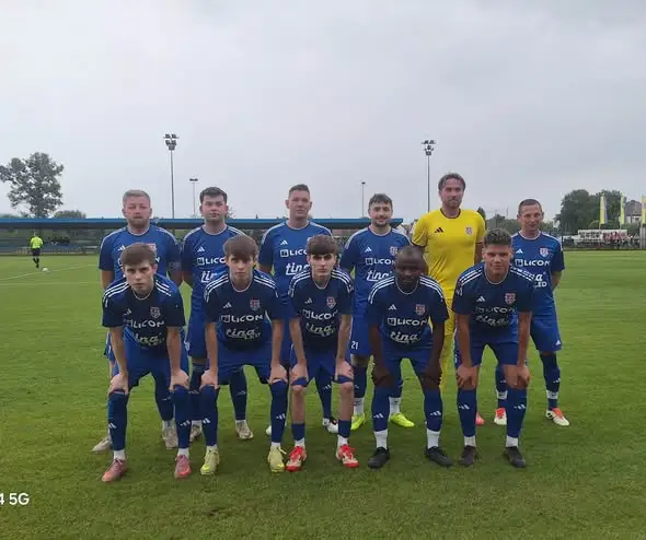 1.FC Chrząstowice wygrywa z Unią Raszowa-Daniec 2:1 po bramce w 85. minucie