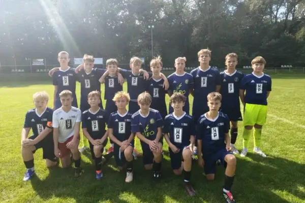 Trampkarze z Luboszyc pokonali FC Chronstau-Chrząstowice w wymagającym meczu