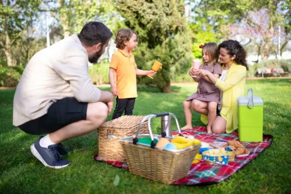 Piknik rodzinny w Wolbromiu – atrakcje, gość specjalny i prelekcja dla rodziców