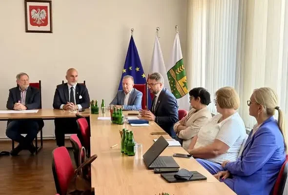 Inauguracyjna sesja Rady Seniorów Gminy Łubniany – wybrano nowe prezydium