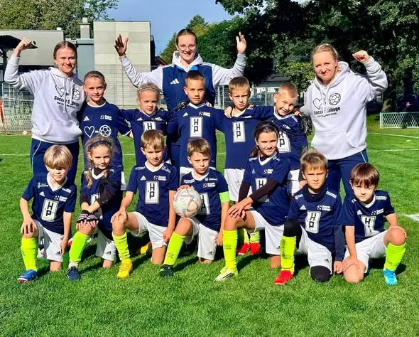 Regionalny turniej „Bawi Nas Piłka” w Chróścicach – relacja i wyniki drużyn