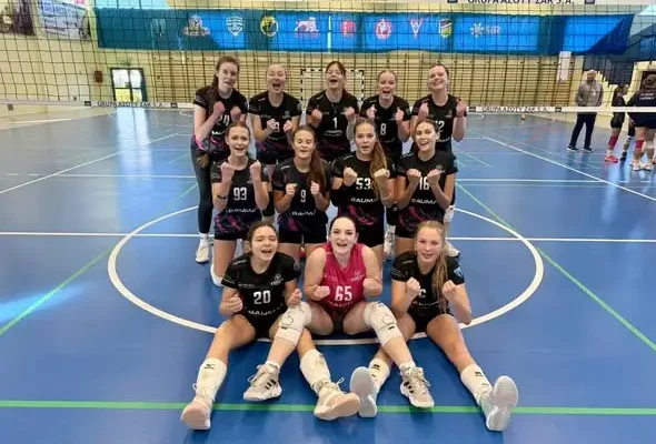 Sukces Komprachcice rozpoczął sezon od dwóch zwycięstw 3:0 z PV Volley Krapkowice